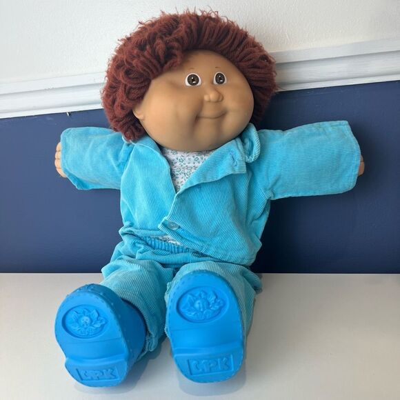 Vintage 1986 Cabbage Patch Kid with corduroy blue outfit and shoes - Picture 1 of 9